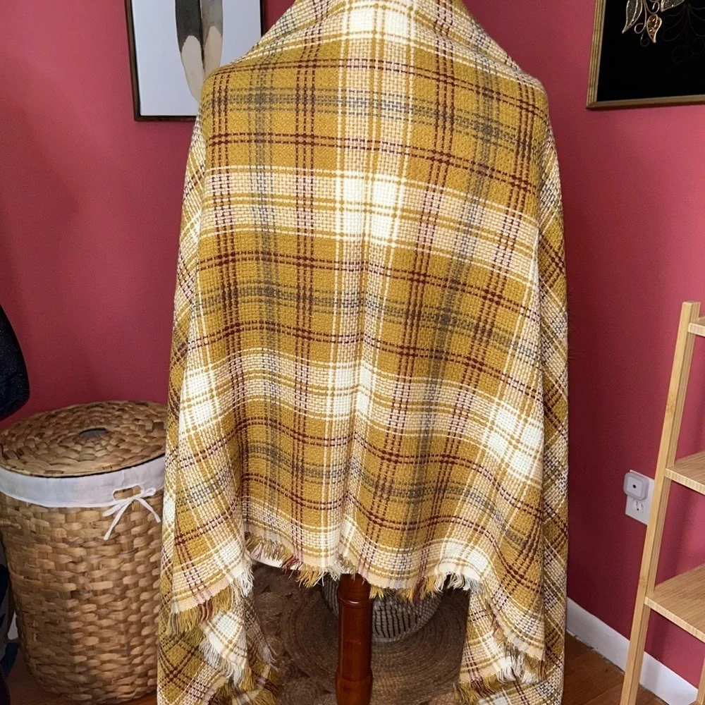 NWOT oversized scarf